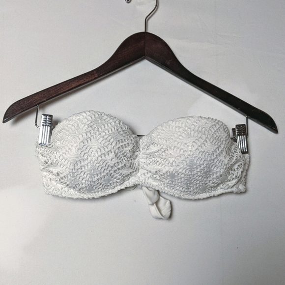 White Crochet Bikini Top - Picture 1 of 5